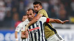 Alianza Lima jugando ante Colo Colo en la Copa Libertadores 2024.