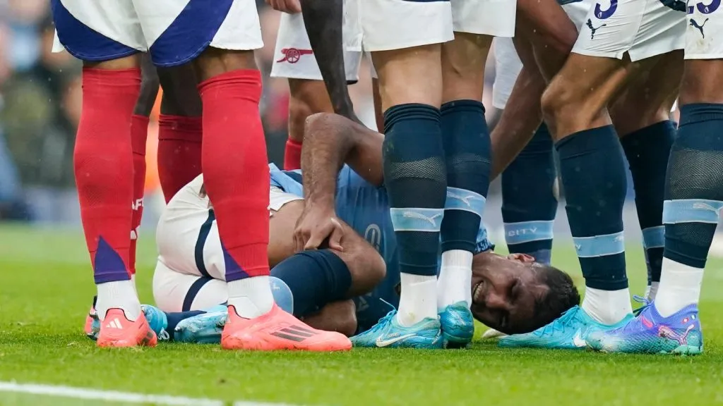Rodri estaría de baja entre 6 y 8 meses para Manchester City: IMAGO