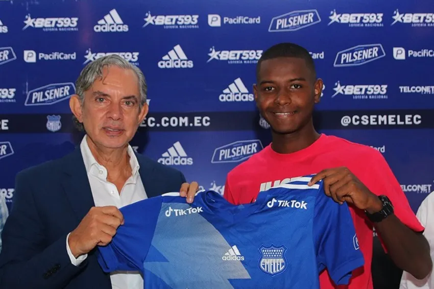 Diogo Bagui saltó al primer equipo en el 2023.