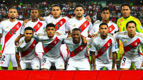 Perú minutos previos a jugar ante Colombia.