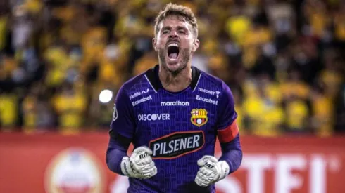 Javier Burrai juega en Barcelona SC desde 2020