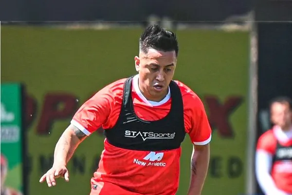 Christian Cueva entrenando en Cienciano. (Foto: Cienciano).