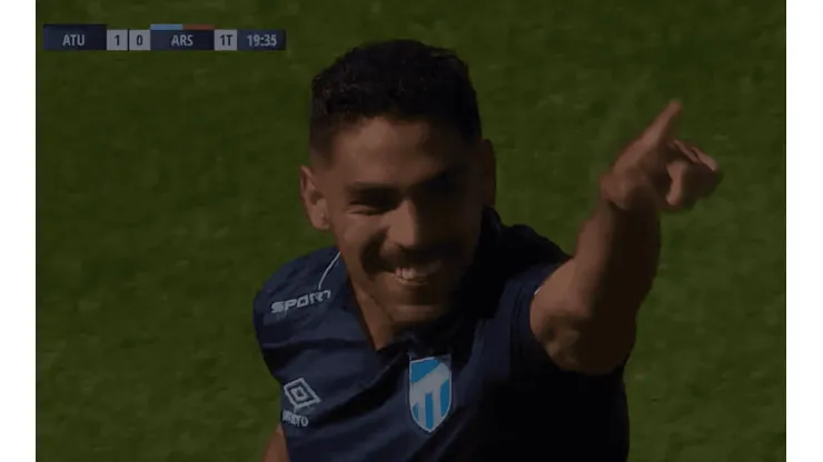 Atlético Tucumán le ganó a Arsenal con la cabeza