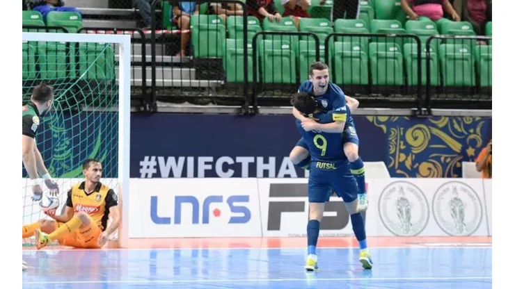 Perdió el Futsal y Boca arrancó el domingo de Superclásico con una derrota