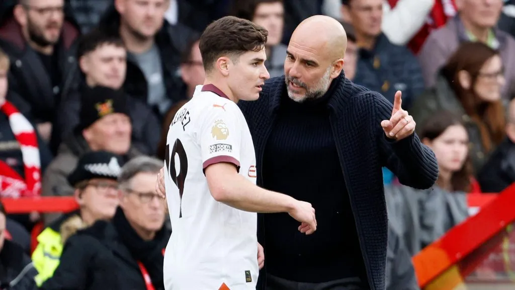 Guardiola todavía no encuentra recambio a los goles de Julián Álvarez: IMAGO