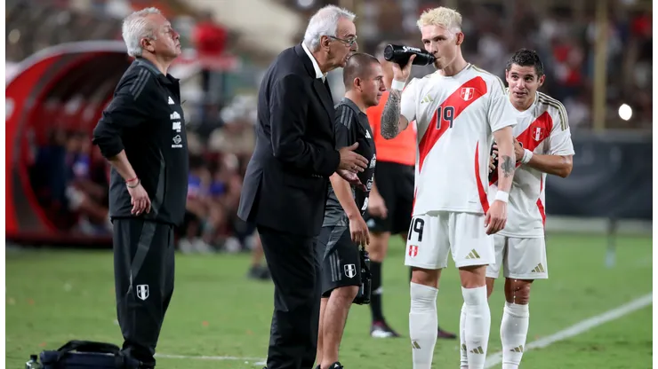Oliver Sonne - Selección Perú