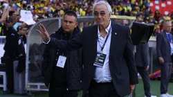 Jorge Fossati depende de triunfo en partido ante Chile