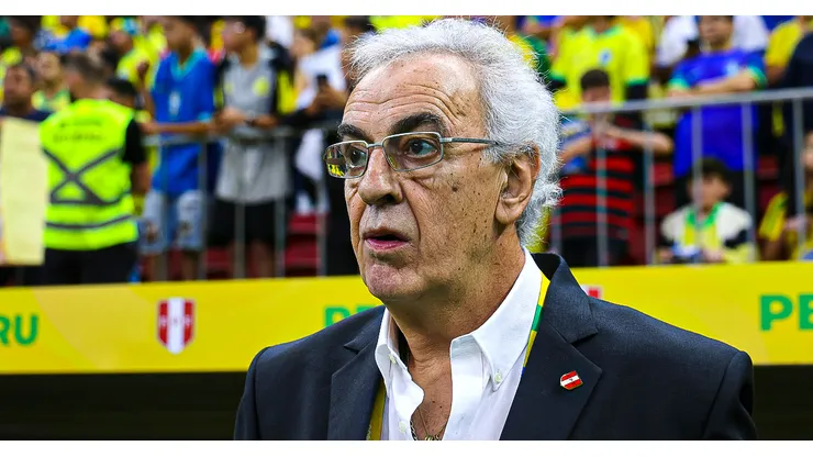 Jorge Fossati, entrenador de Perú.