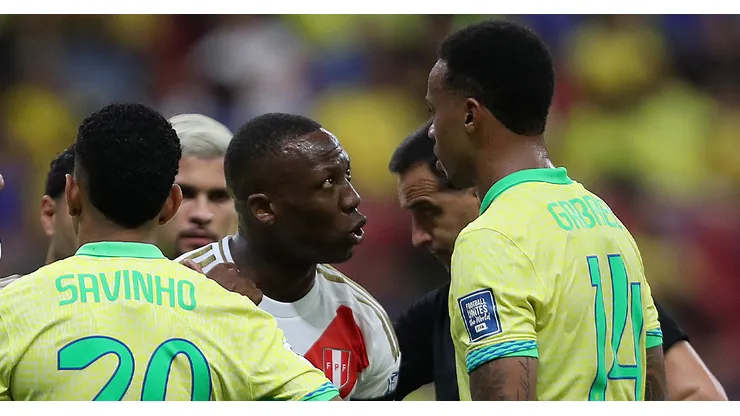 Resumen de Perú vs. Brasil por Eliminatorias Sudamericanas.