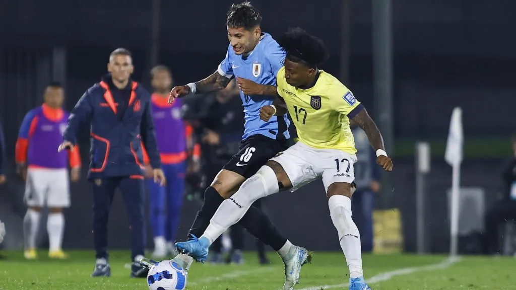 Uruguay y Ecuador empatan 0 a 0