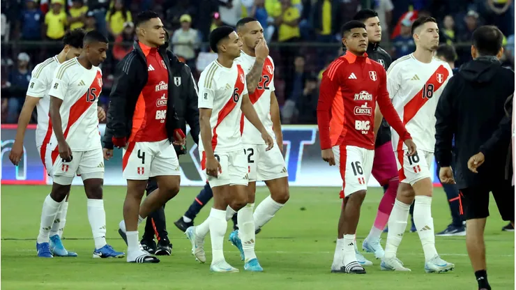 La Selección de Perú, complicada.