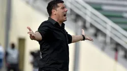 De nuevo Juan Cruz Real estará ausente del banquillo de América por su estado de salud