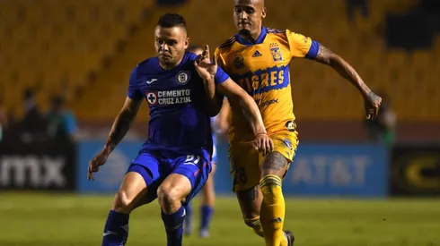 Cruz Azul ya está en Monterrey para enfrentar a Tigres esta noche en la Liga MX.