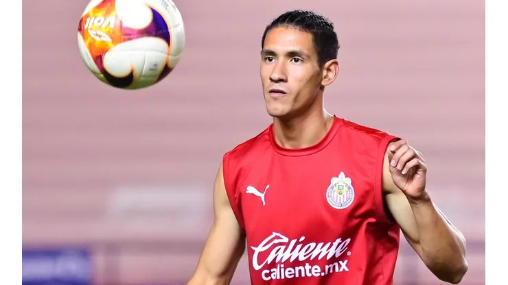 Uriel Antuna volvería con Chivas por ser negativo de Covid-19.