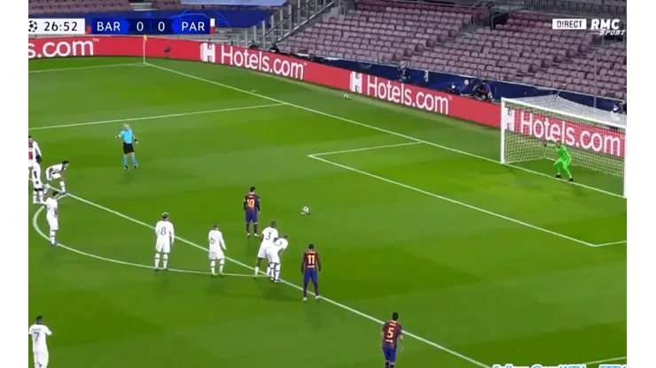 El gol de penal de Lionel Messi.