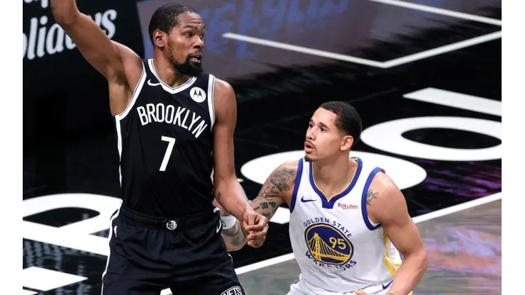 Kevin Durant y Juan Toscano
