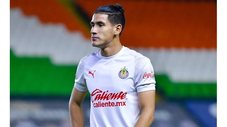 Uriel Antuna estaría contagiado de Covid-19.