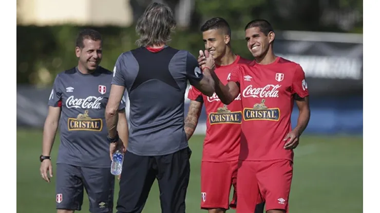 Ricardo Gareca suele convocar a Luis Abram y ponerlo de titular.