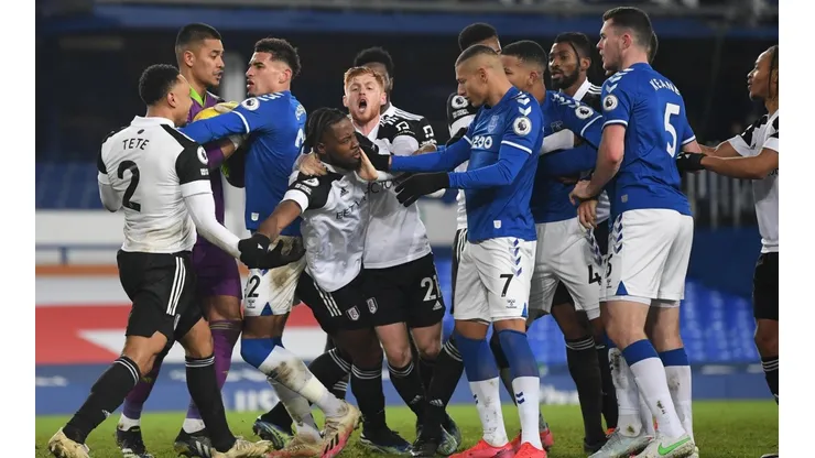 Everton sumó una nueva derrota en casa tras perder, sorpresivamente, ante el Fulham.