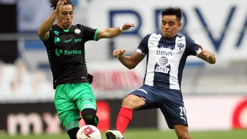 Santos Laguna y Monterrey chocan en el Estadio Corona.