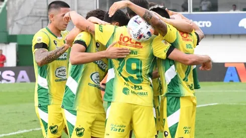 El festejo de los jugadores de Defensa y Justicia.