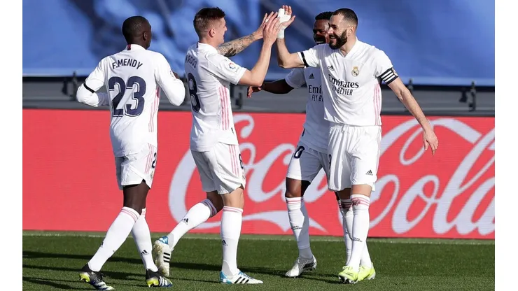 Real Madrid ni transpiró con el Valencia y le ganó 2 a 0