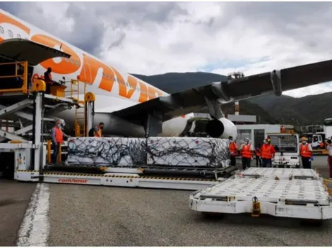 Troleada: Uribistas creyeron que llegó a Colombia el primer lote de vacunas Sputnik V