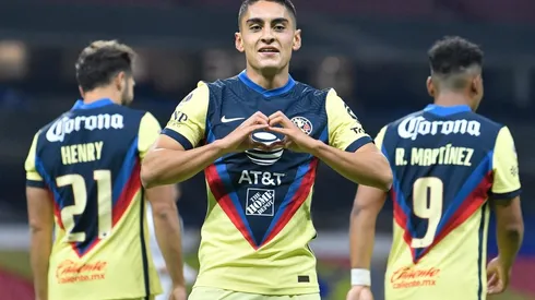 Santiago Naveda debutó como goleador en América