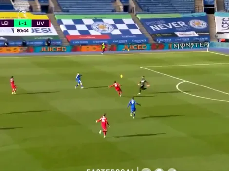 ¡Alisson hizo el blooper del año y Vardy marcó el gol más fácil de su vida!