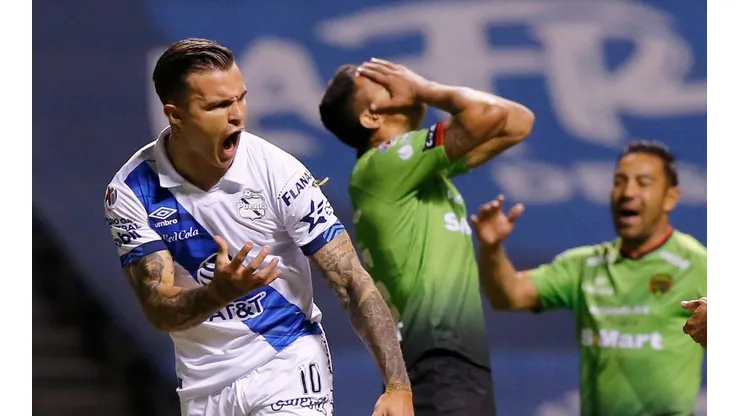 Puebla goleó a Juárez por 4-0.
