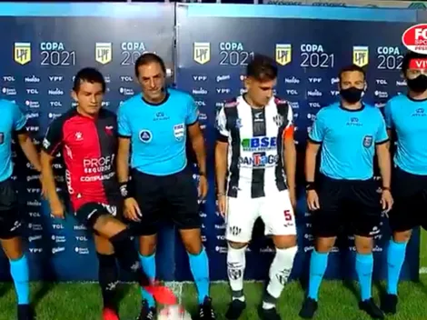 Video: Pulga Rodríguez le tiró un caño al árbitro antes de que empiece el partido