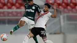 Milton Casco en la serie contra Palmeiras.