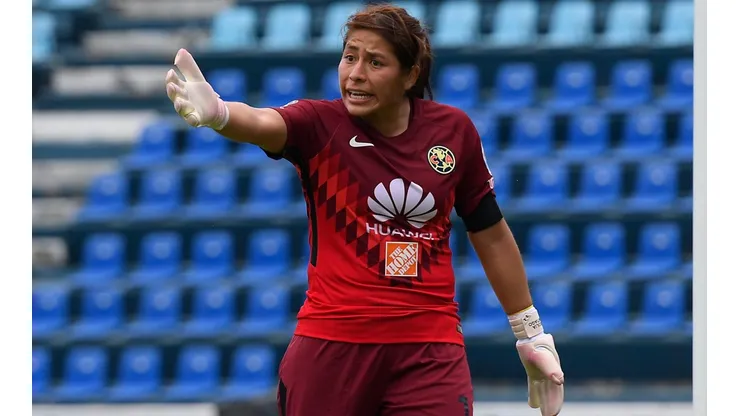 Cecilia Santiago aseguró que América le daba un trato diferente al equipo femenil del varonil.