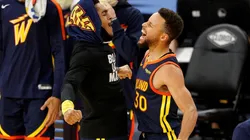 Jordan Poole y Stephen Curry