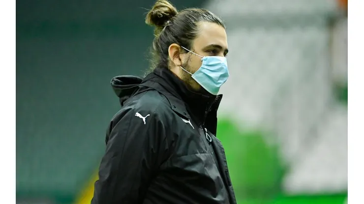 Vergara le pidió a los fanáticos que compren playeras para traer nuevos refuerzos.