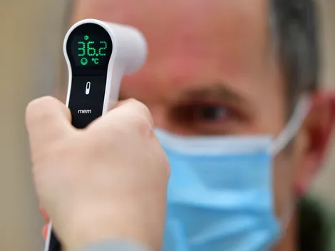 Bolavip contra los mitos: desinfectar zapatos y más protocolos que no sirven contra el covid-19