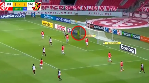 Insólito: el arquero de Inter creyó que se iba y le terminaron metiendo un gol