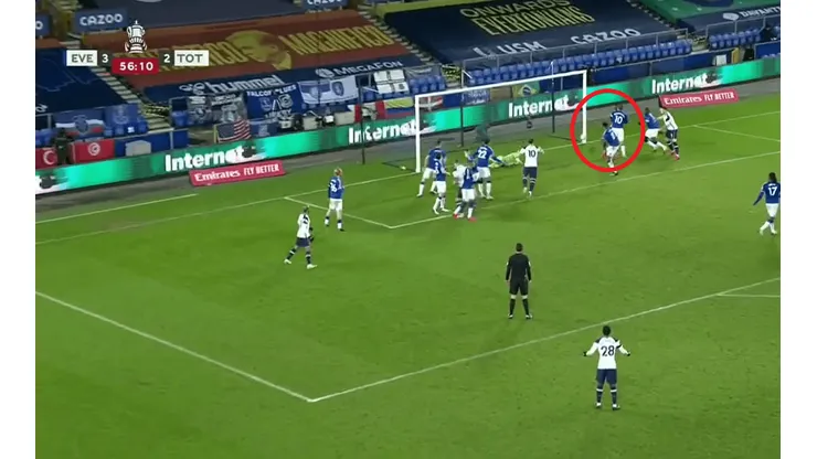 Dávinson le da vida a Mourinho: doblete para el empate 3-3 contra Everton