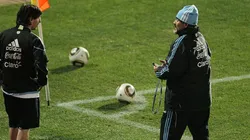 "Cuando quedamos afuera del Mundial, Messi fue a la habitación de Maradona"