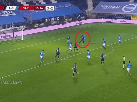 Ni el mismo Duván Zapata puede creer la asistencia que dio para el 2-0