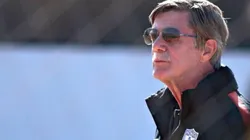 Westerhof asegura que al jugador mexicano no le gusta trabajar.