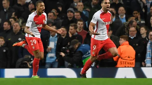 De alumno a maestro: el saludo de Mbappé a Falcao en su cumpleaños