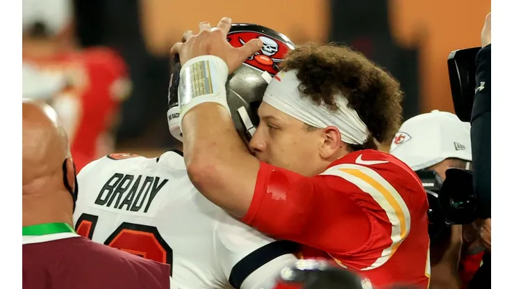 Patrick Mahomes y Tom Brady