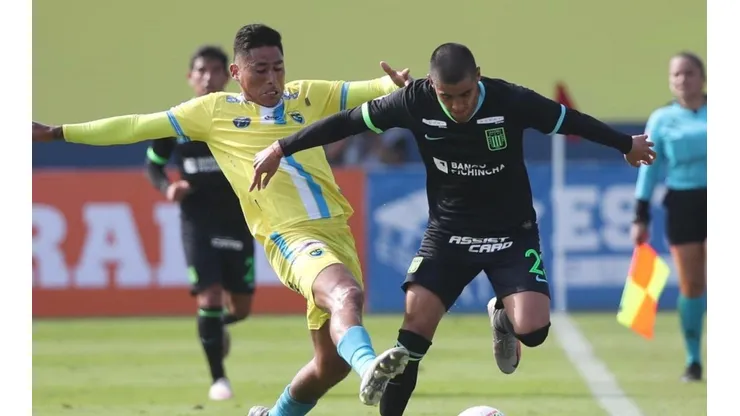 Carlos Stein se salvó por un punto del descenso.