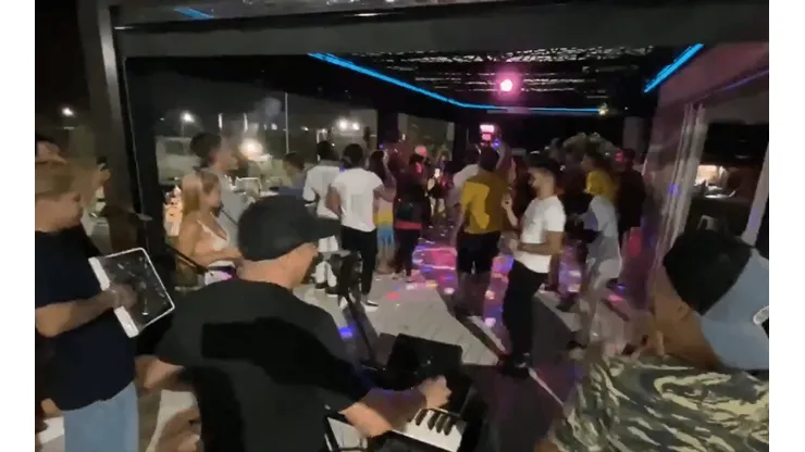 Hay malestar en Boca: los videos del cumpleaños de Andrada sin protocolos