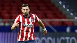 Héctor Herrrera dio positivo por Covid-19.