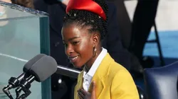 Amanda Gorman estuvo presente en el Super Bowl LV.