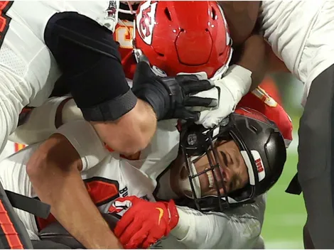 Los memes no perdonaron a Brady y los árbitros al término de la primera mitad del Super Bowl