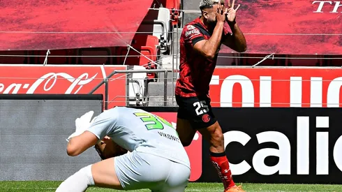 Alexis Canelo adelantó a Toluca ante Mazatlán FC