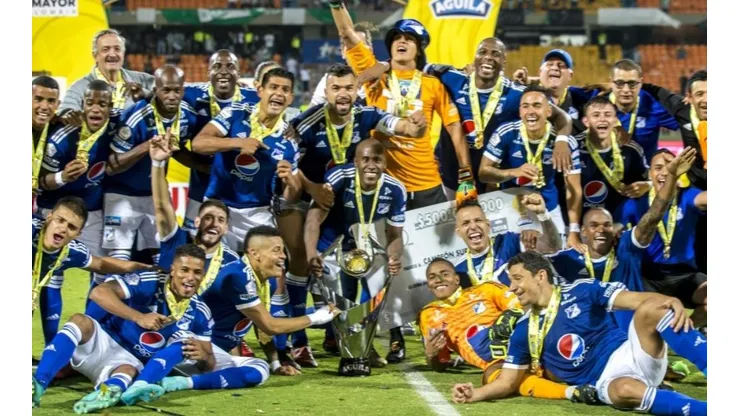 Festejo Azul: tres años de la Superliga de Millonarios en el Atanasio Girardot